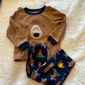 Carter’s fleece pajamas- bear style, 3T, GUC